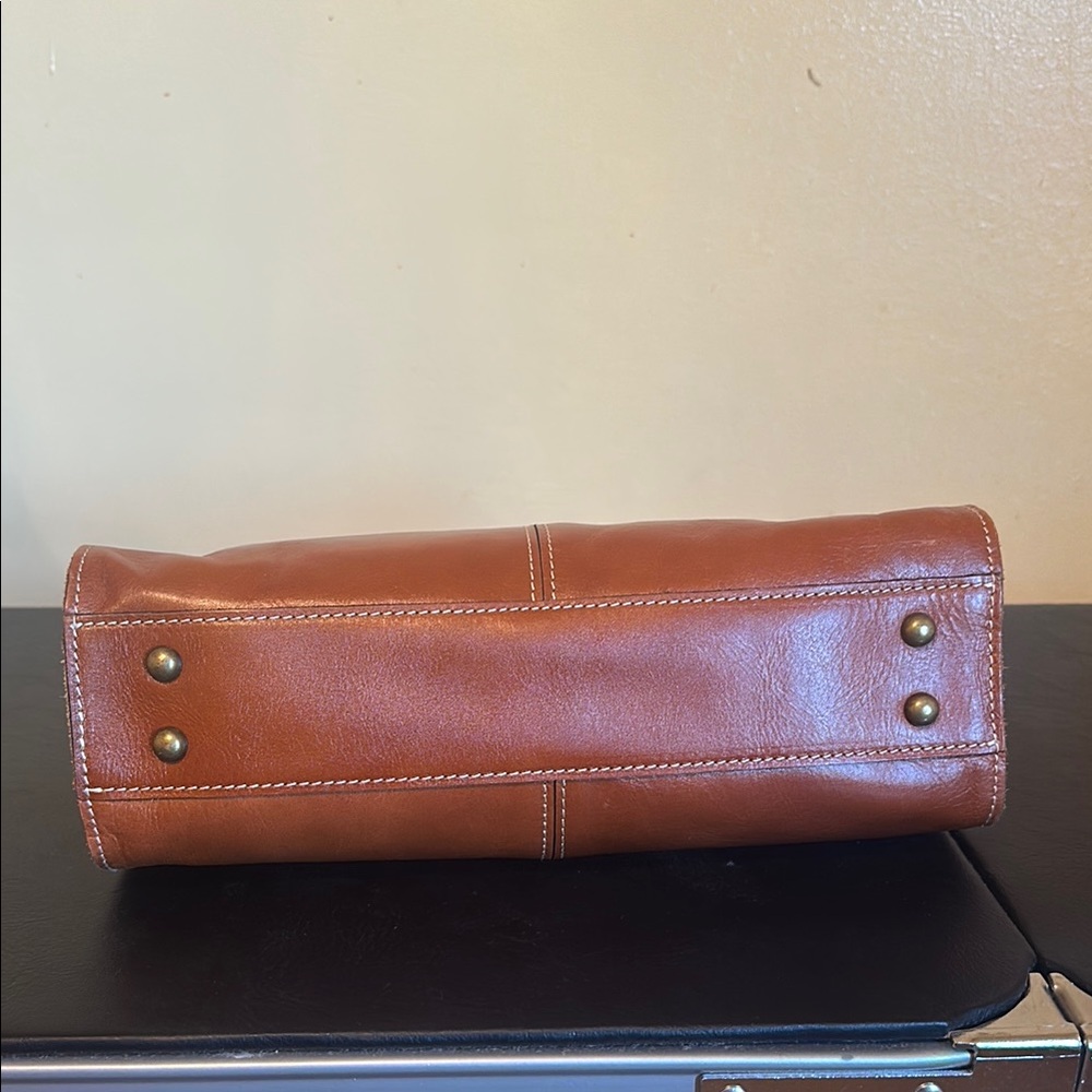 Genuine Leather Handbag - Picture 5 of 8